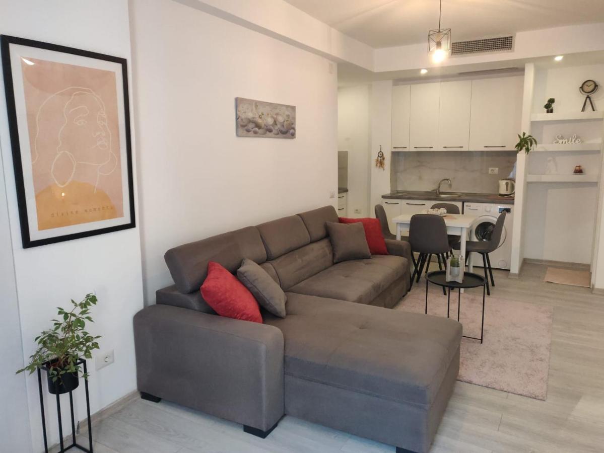 E&A Apartments Guesthouse Дуррес Экстерьер фото